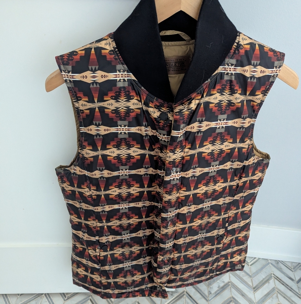 EUC Pendleton Duck Down Reversible Vest